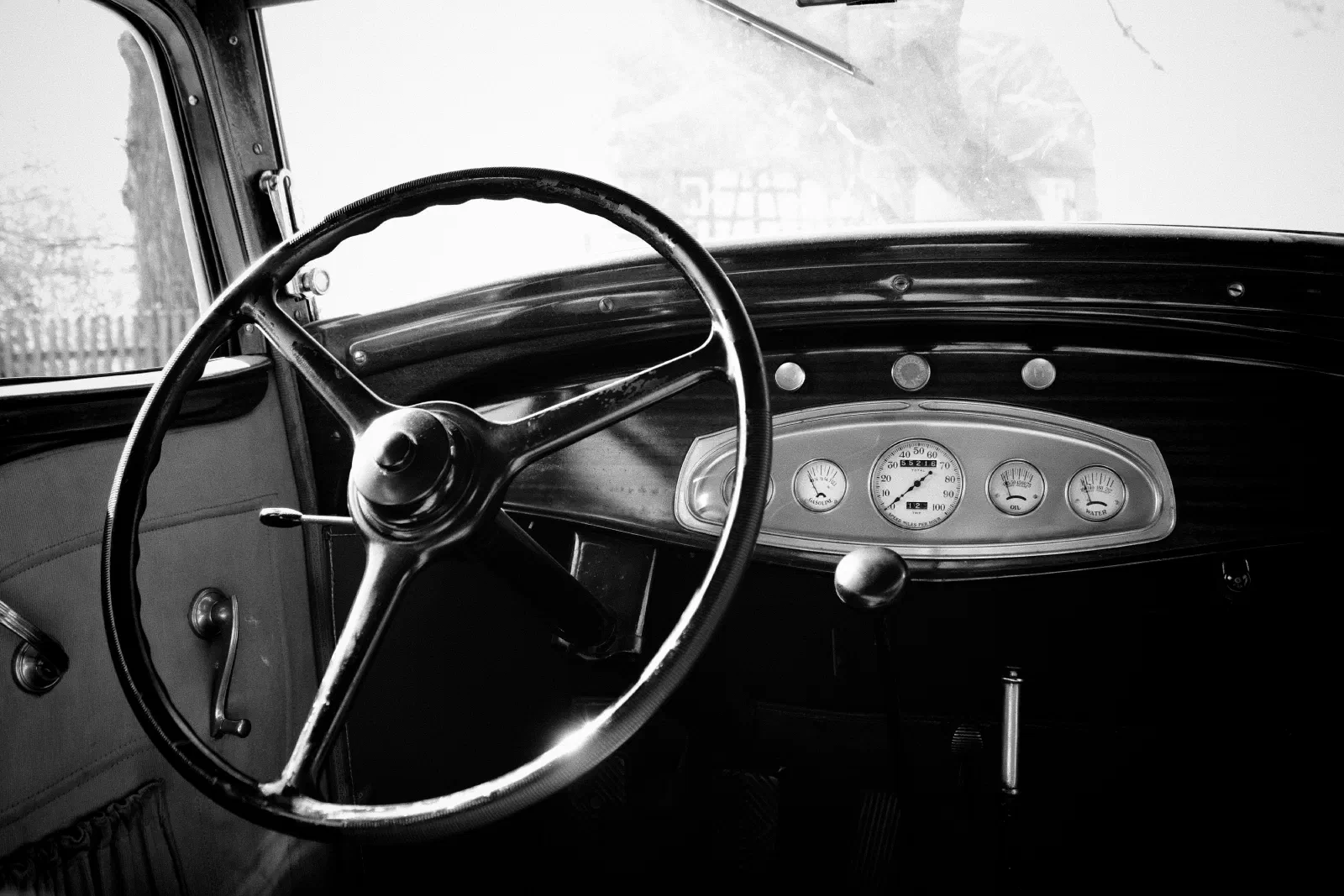 1932 Dodge Eight Series DK, steering wheel and original dashboard