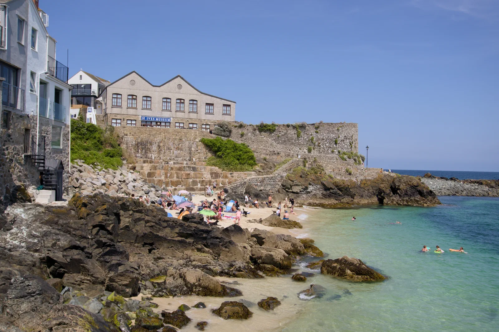 Small sandy cove below the St Ives Museum