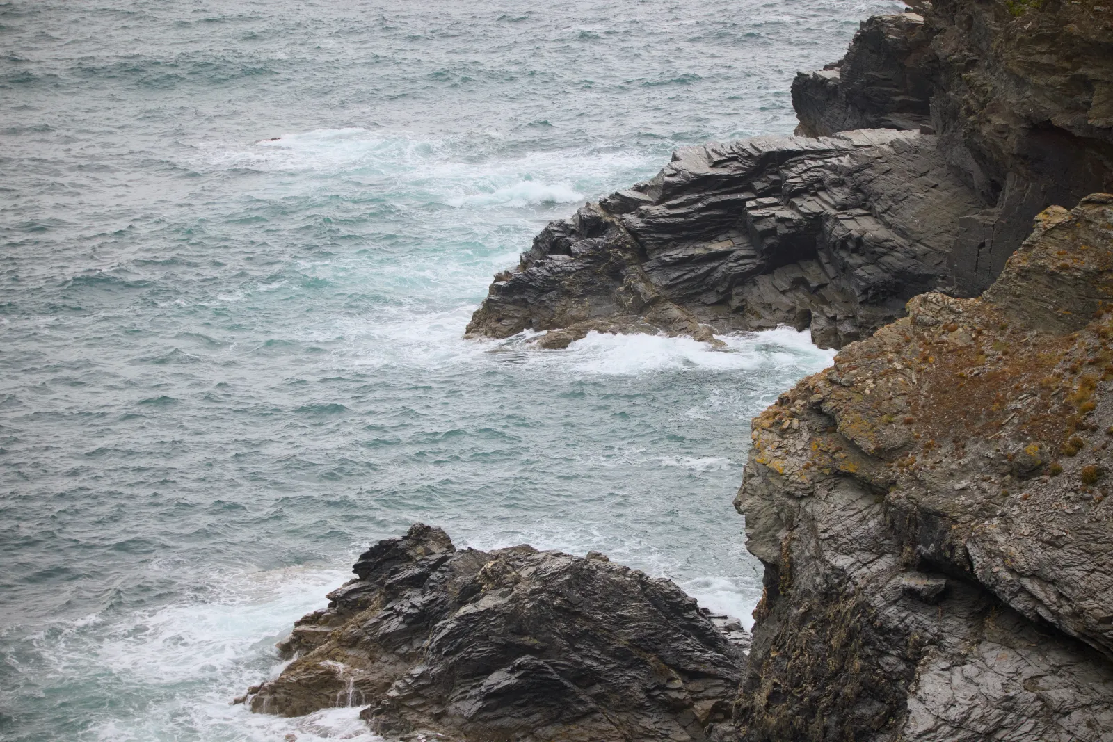 Rocky cliffs at Porthcothan Bay