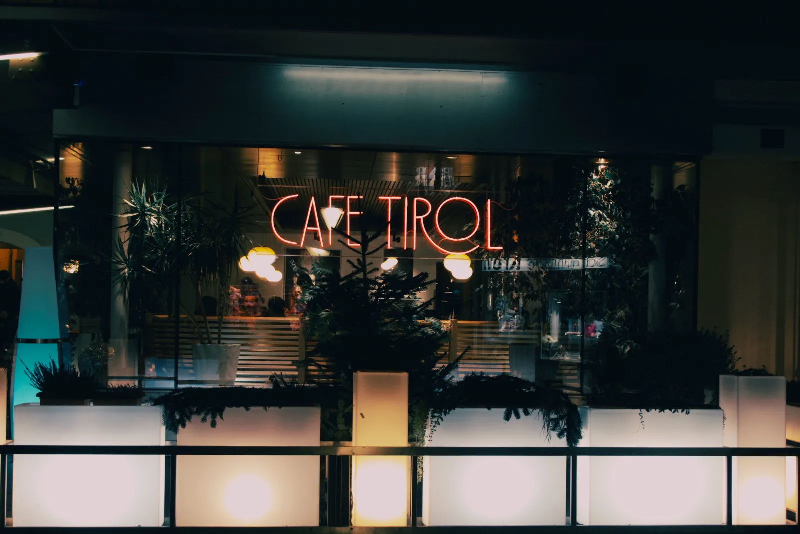 Cafe Tirol in Mayrhofen at night