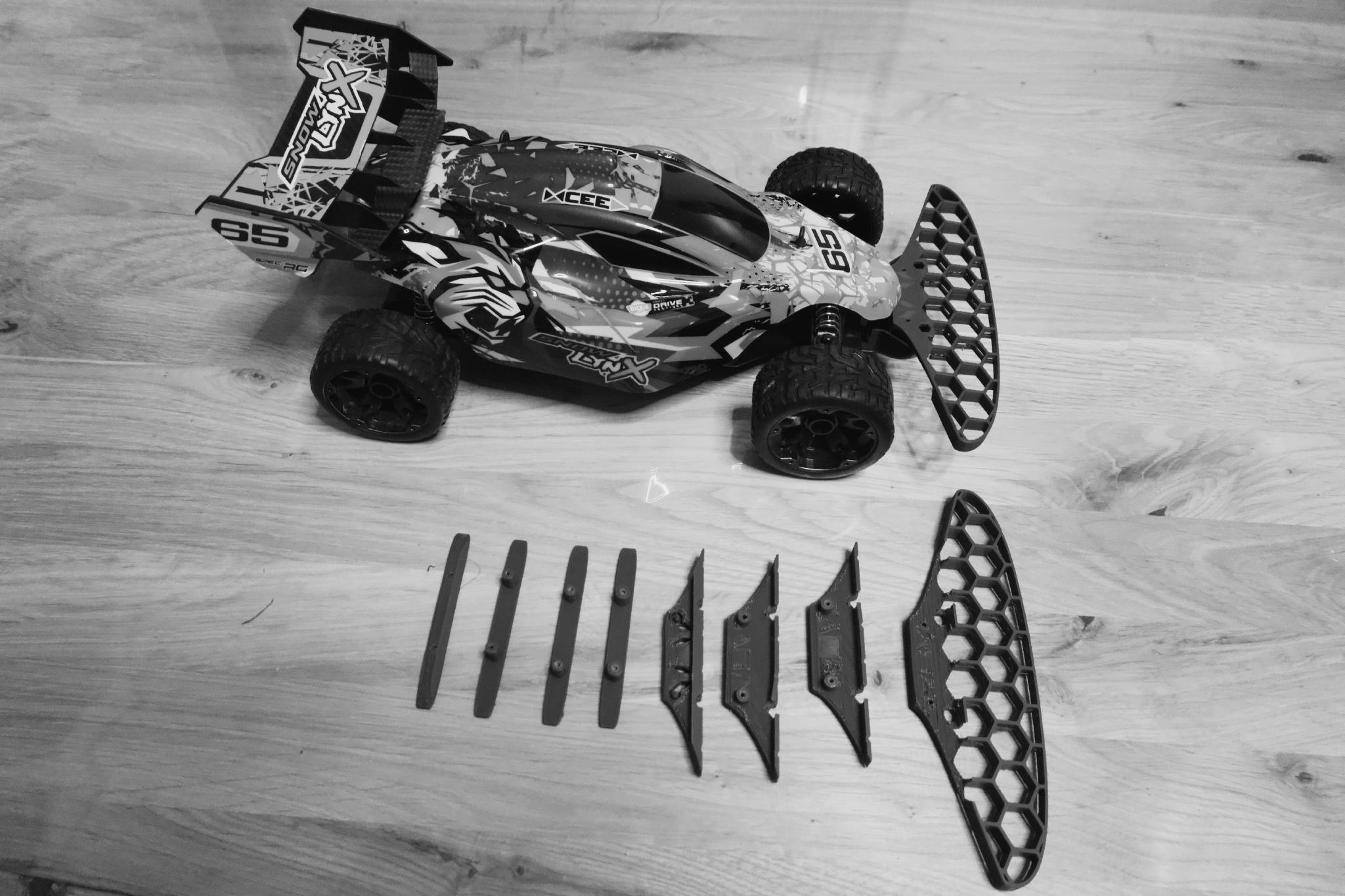 3D printed front bumper for Tilian's RC car